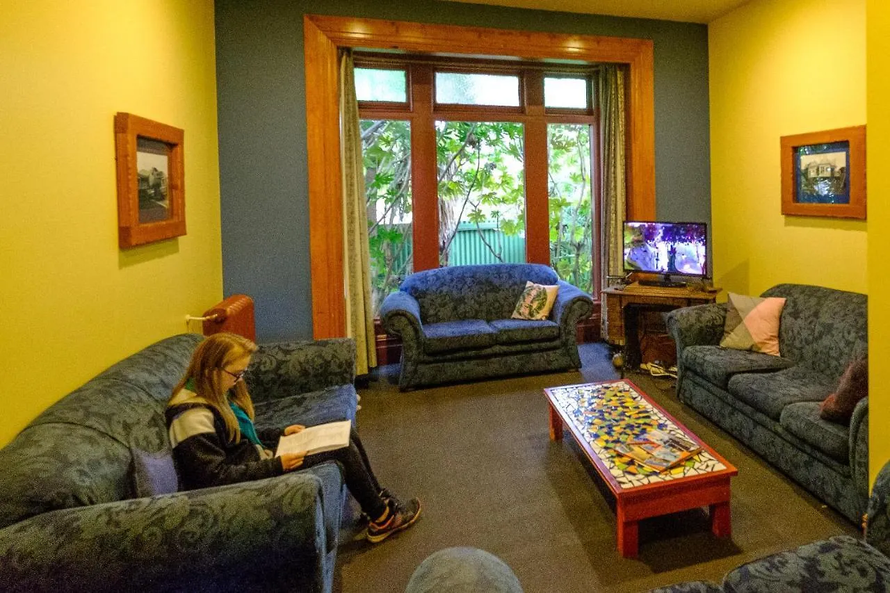 **** Hotel The Old Countryhouse Christchurch New Zealand